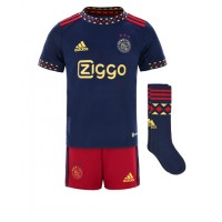 Dres Ajax Steven Bergwijn #7 Gostujuci za djecu 2022-23 Kratak Rukav (+ kratke hlače)
